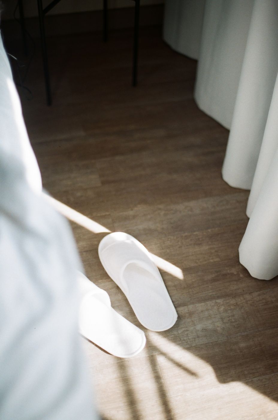 Pantuflas de hotel de toalla blancas (par)